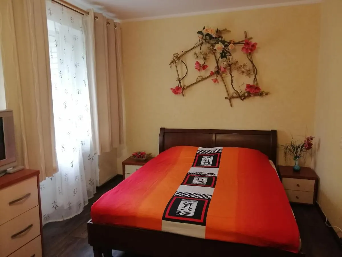 Apartamento Лепсе, 83Д. Аеропорт Жуляны. Шалимова. Шулимова. Исида. Isida. Метро Берестейская, Шулявская. Американское Посольство Kiev